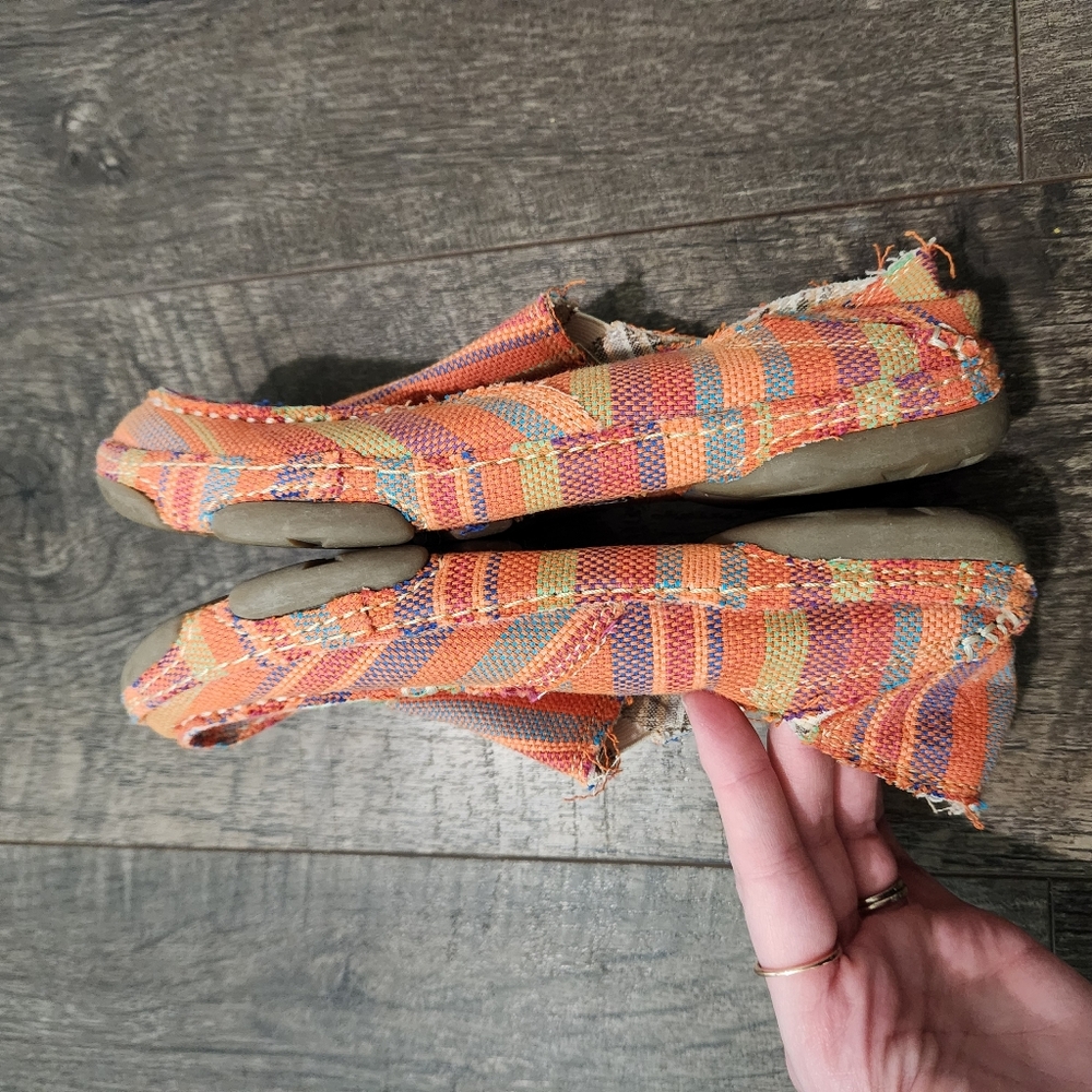 Tony Lama Boots Orange Striped Canvas Slip Ons - Picture 5 of 7